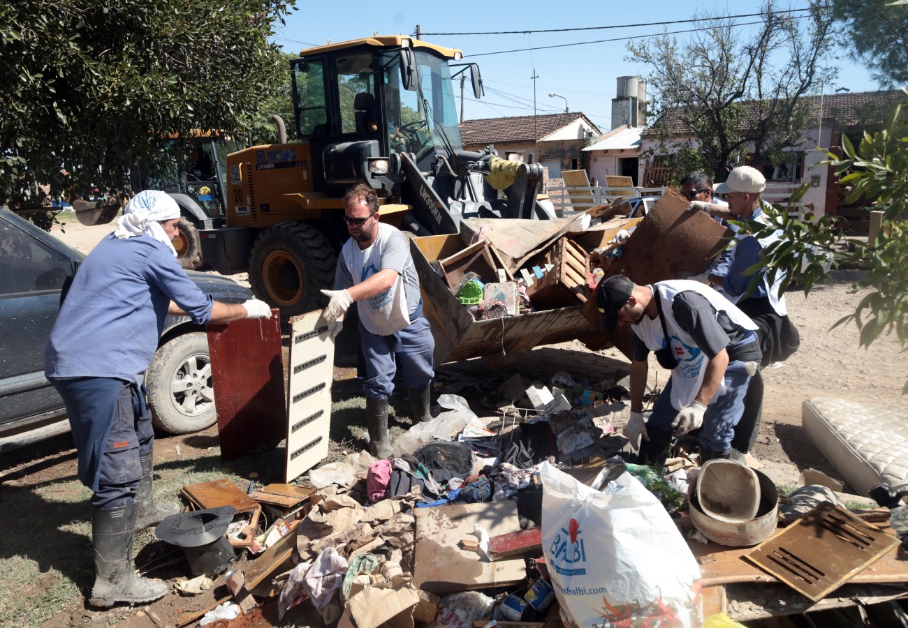 Imagen de Bahía Blanca, un mes después: la solidaridad del pueblo y un Estado provincial presente